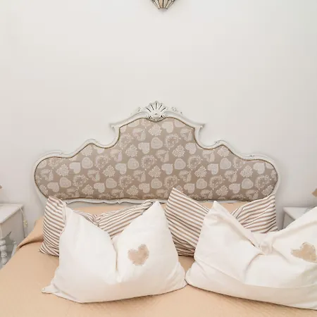 Hotiday Neptunus Bed & Breakfast