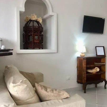 Bed & Breakfast Hotiday Neptunus 3*