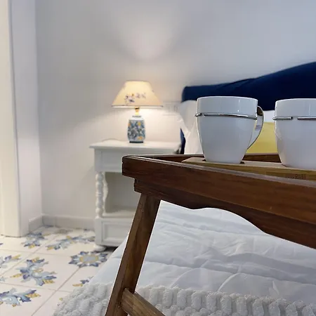 Bed & Breakfast Hotiday Neptunus Forio (Isola d'Ischia)