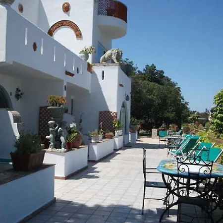 Hotiday Neptunus فندق مبيت وإفطار Forio di Ischia